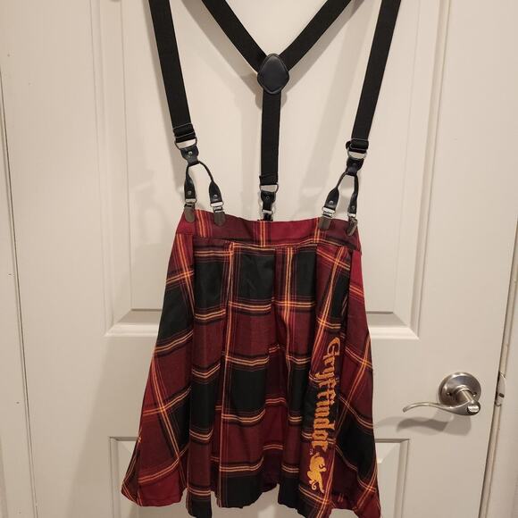 Harry Potter Gryffindor Pleated Suspenders Mini Skirt Small NWT - Picture 1 of 8